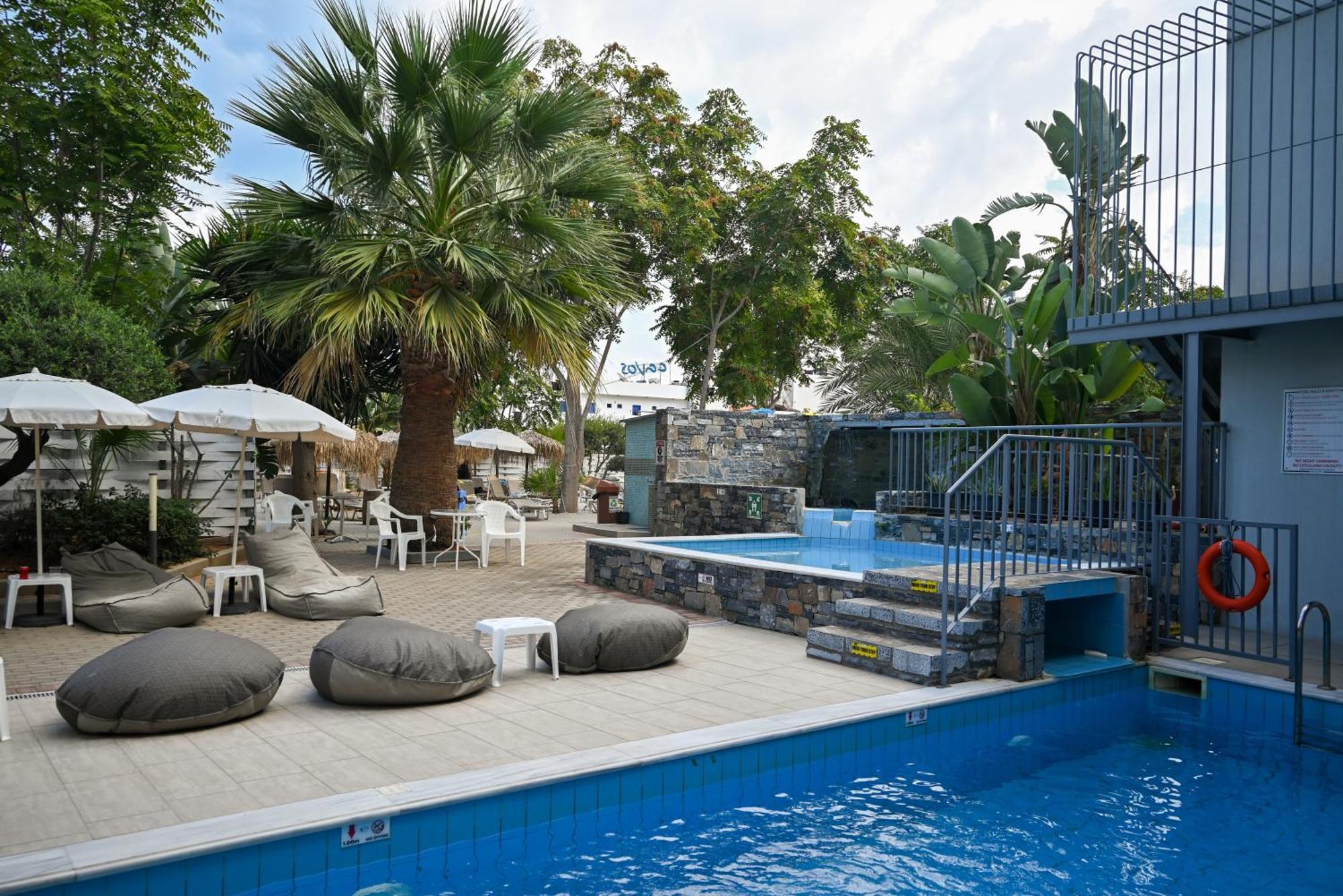 Pollis Hotel خيرسونِسوس المظهر الخارجي الصورة